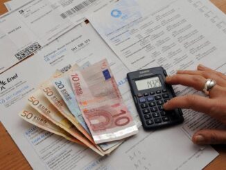 Energia Aept lancia referendum per eliminare 175 miliardi di oneri nascosti in bolletta