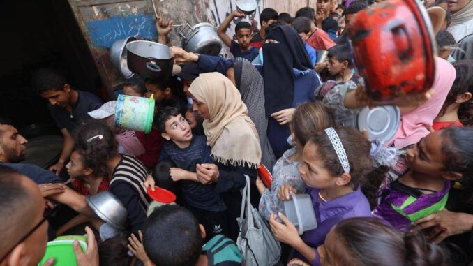 Gaza, “21 morti in raid Israele su gente in fila per aiuti”
