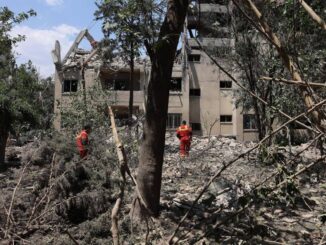 Israele il ministro Saar sulle ragioni dellattacco allIran Nove bombe atomiche in produzione