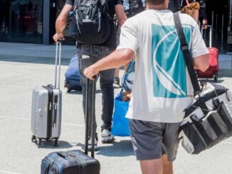 Italiani in fuga dallIran Farnesina Partito un nuovo convoglio