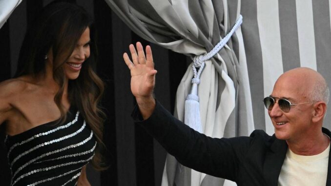 Jeff Bezos e Lauren Sanchez sposi a Venezia, oggi il matrimonio dell’anno