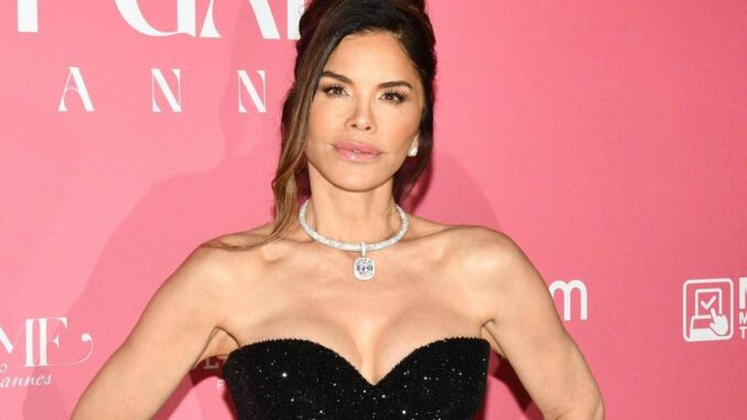 Lady Bezos è reporter, pilota e ‘astronauta’: tutto su Lauren Sanchez