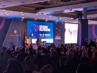 Mantovani Humanitas vaccinare giovani contro stili di vita scorretti e fake news