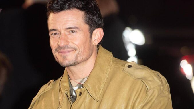 Matrimonio di Bezos, Orlando Bloom ruba la scena a Venezia: la star è single…