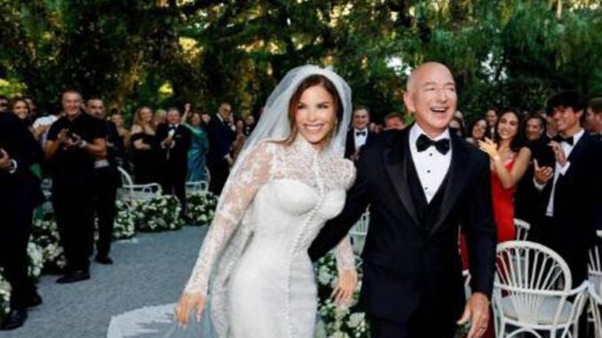 Nozze Bezos, Lauren Sánchez svela nuovo cognome e abito da sposa su Instagram