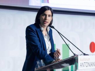 Referendum e tensioni dopo voto nel Pd per ora no alla resa dei conti