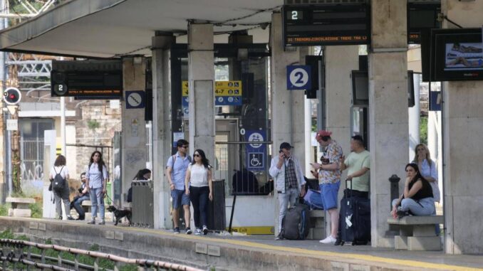 Sciopero 20 giugno 2025, da treni ad aerei: chi si ferma domani