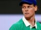 Sinner battuto in finale infinita al Roland Garros Alcaraz trionfa al quinto set