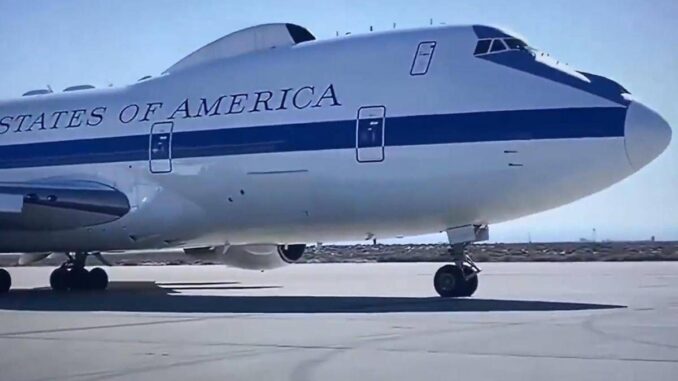 Stati Uniti, il ‘segnale’: l’aereo ‘dell’apocalisse’ di Trump si muove