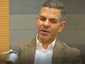 Sunjay Kapur lamico del principe William ingoia unape e muore giocando a polo