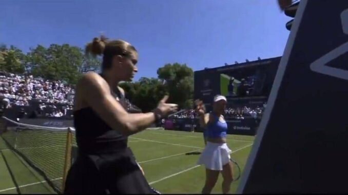 Tensione al Wta di Amburgo, lite sottorete tra Sakkari e Putintseva – Video